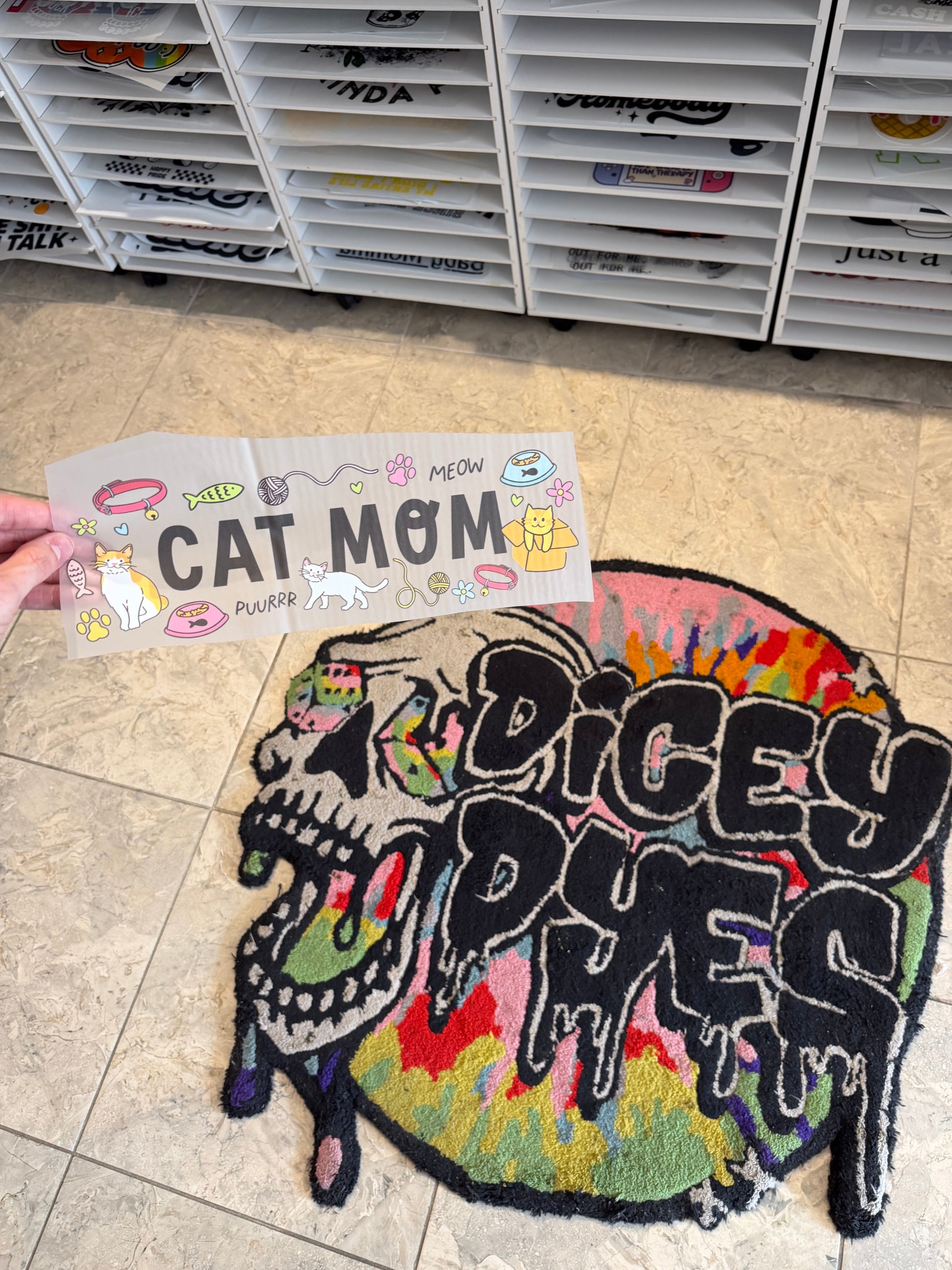 Cat Mom Screen Dicey Dyes
