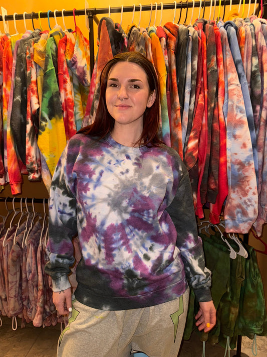 Plain Raccoon Crewneck Dicey Dyes