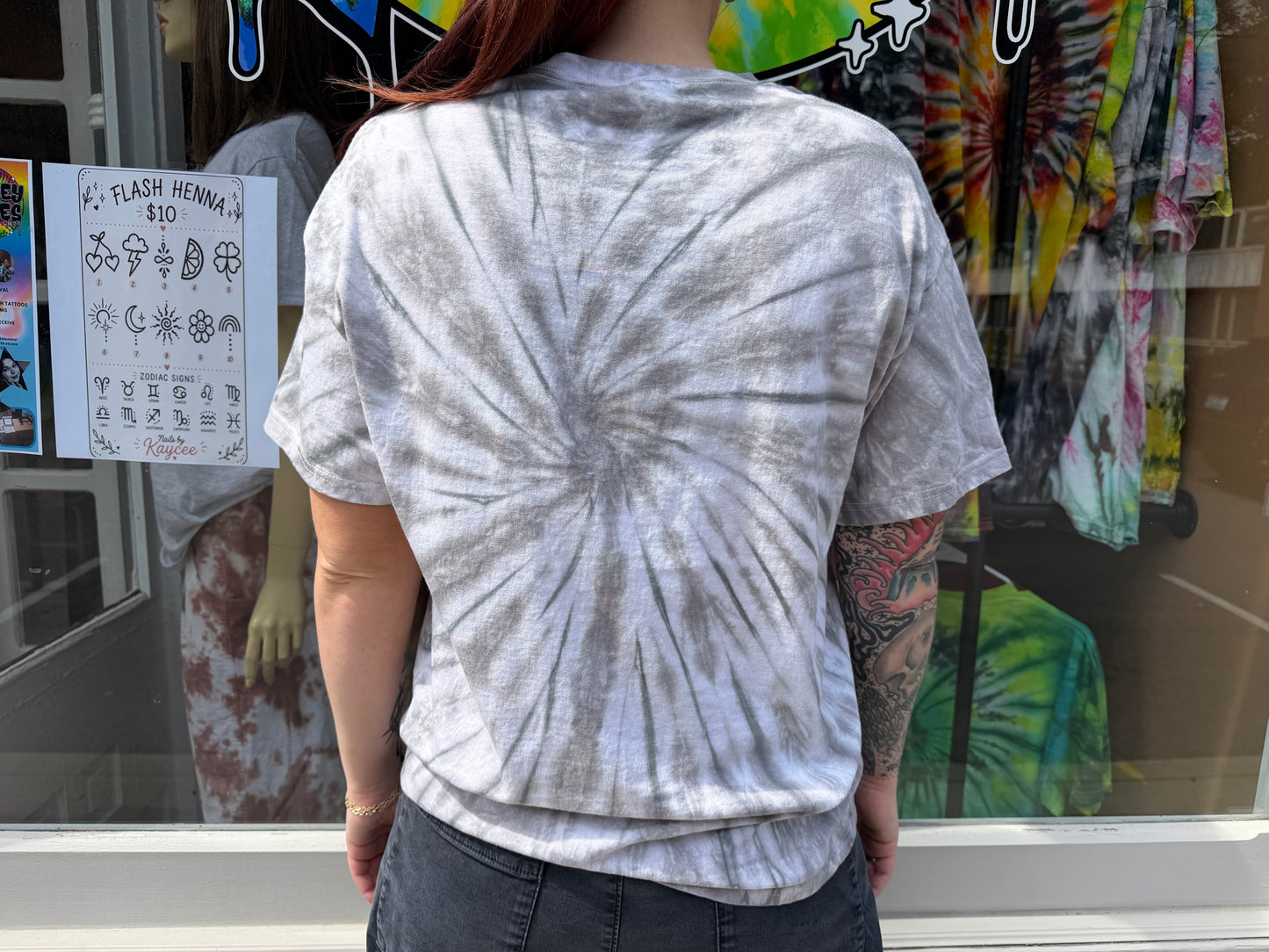 I <3 Hot Moms T-Shirt Dicey Dyes