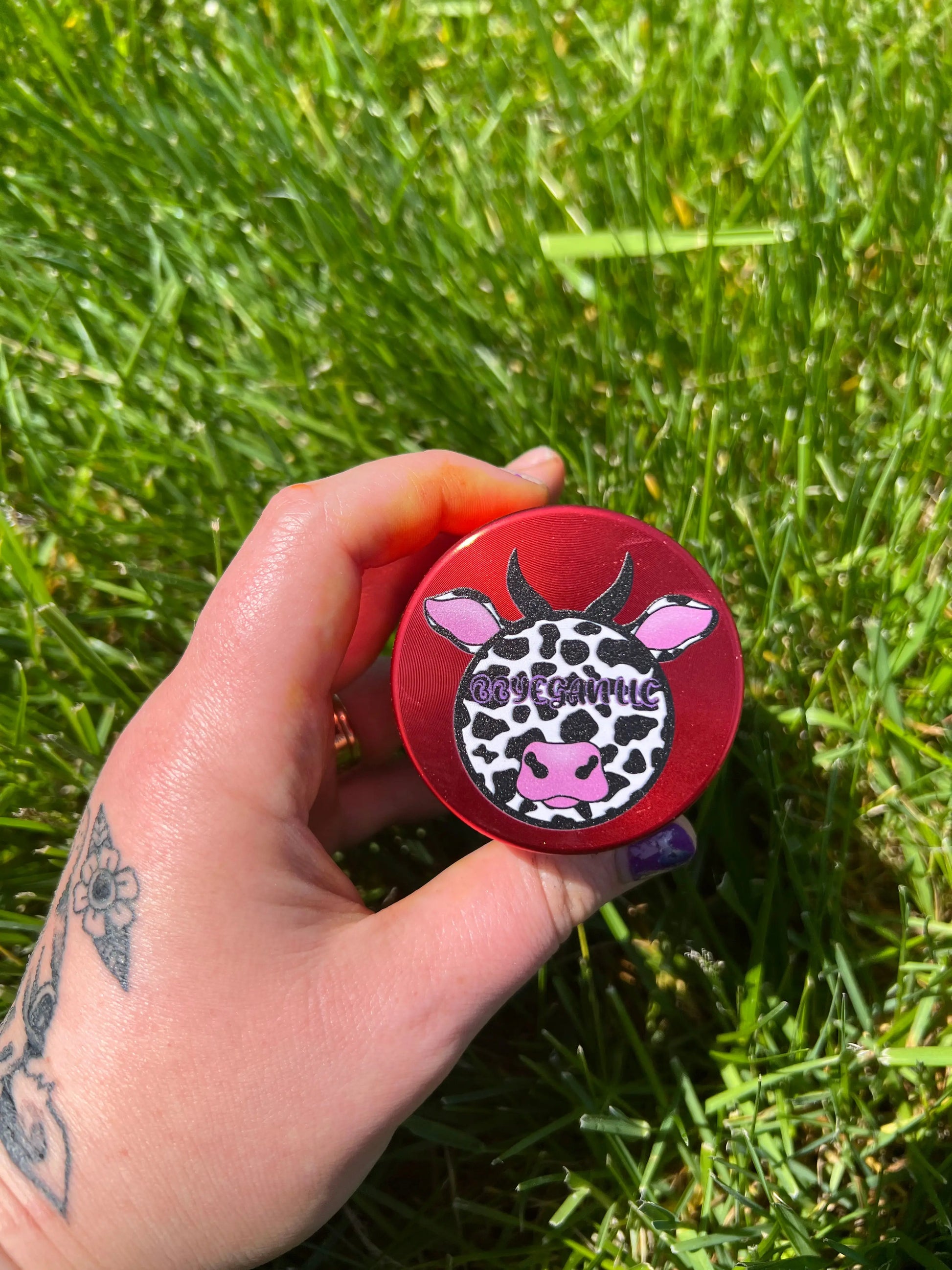 Cow Logo Grinder Dicey Dyes